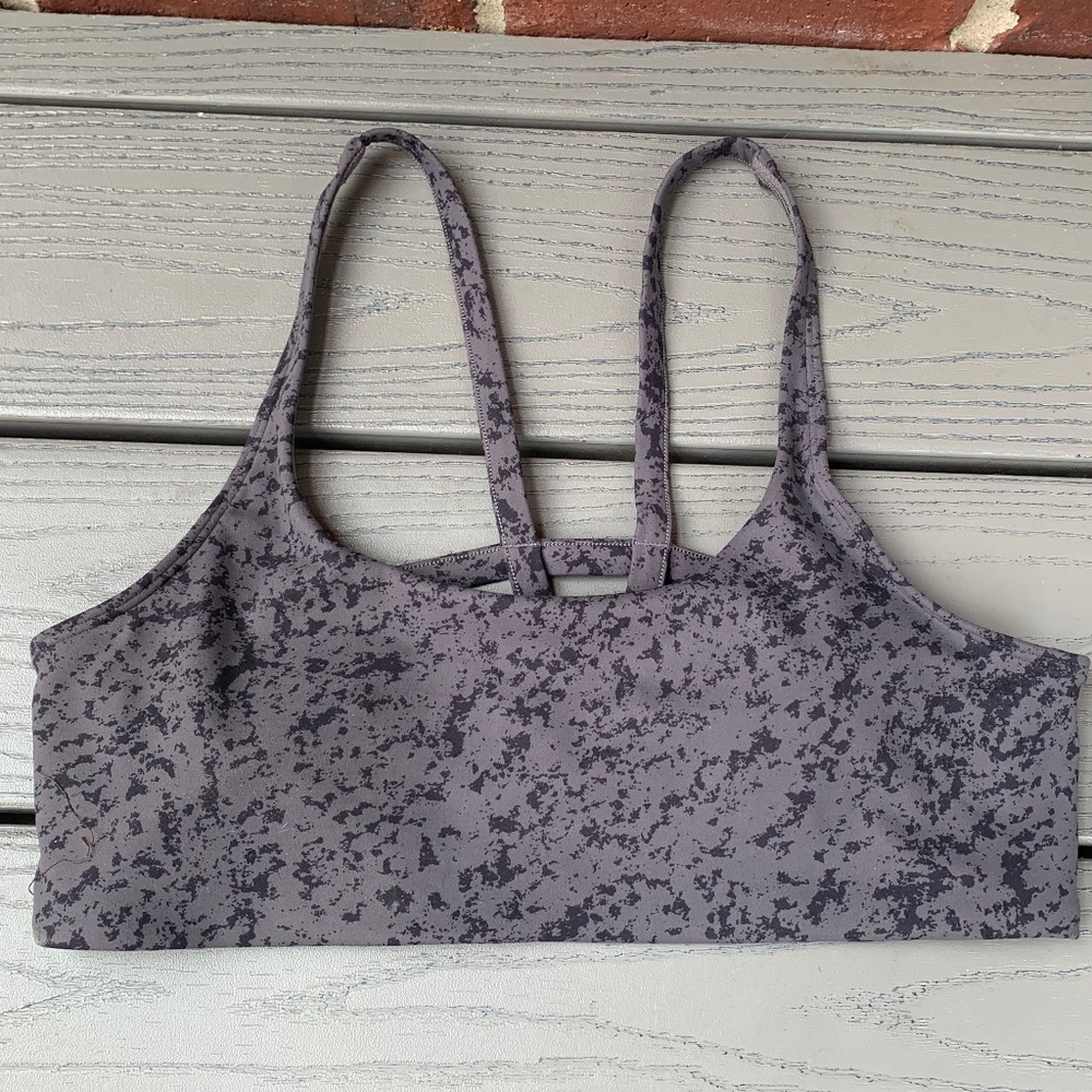 Vuori Pose Plyo Tank and Vuori Yosemite Sports Bra - Picture 7 of 14
